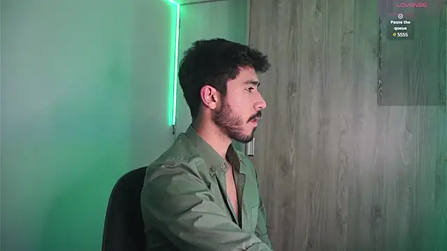 dam0n fr0st online show from January 2025 01:29:01 AM