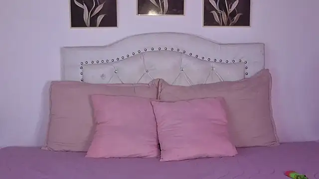 AnneGagner online show from September 2025 10:58:02 PM