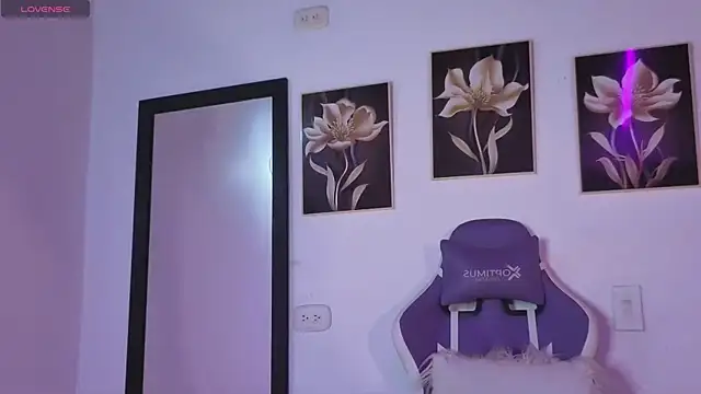 AnneGagner online show from November 2025 11:26:02 PM