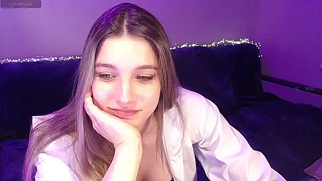 Snapshot of Abigail_Wills chatting on April 2026 03:46:02 PM Abigail Wills online show from April 2026 03:46:02 PM