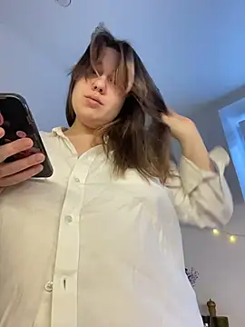 SuzieMurray online show from January 2026 07:12:01 AM