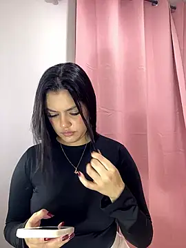 kimberlyhills1 online show from January 2026 12:46:01 AM