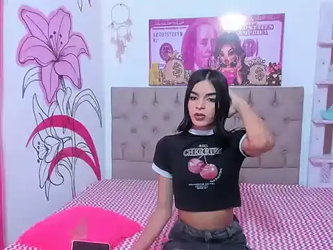 Samanta  evans online show from February 2025 07:22:02 PM