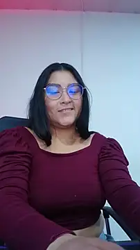 lorymoon online show from February 2026 08:25:02 AM