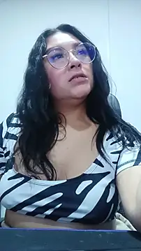 lorymoon online show from April 2026 09:12:02 AM