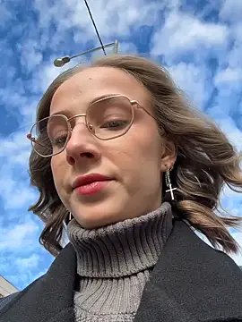 Snapshot of CaseyStar chatting on January 2025 09:18:01 AM CaseyStar online show from January 2025 09:18:01 AM