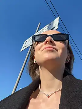 Snapshot of CaseyStar chatting on January 2025 09:16:02 AM CaseyStar online show from January 2025 09:16:02 AM