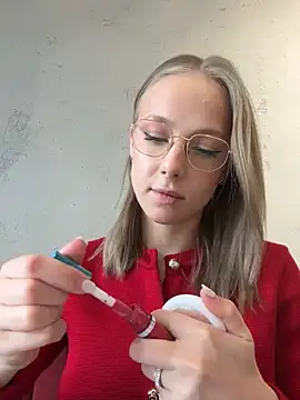 Snapshot of CaseyStar chatting on March 2025 09:49:02 AM CaseyStar online show from March 2025 09:49:02 AM