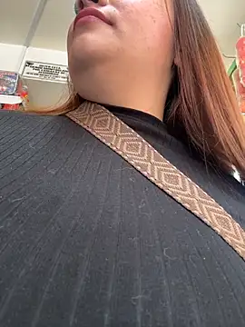 Tatiana O online show from November 2025 02:42:02 PM