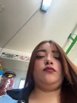 Tatiana O online show from December 2025 01:28:02 PM