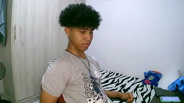 sexy diamante  online show from December 2025 05:32:01 PM