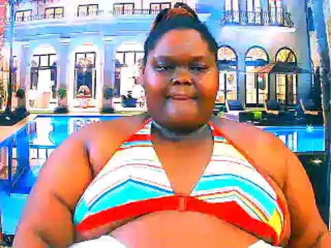 Snapshot of EbonyHotBuns chatting on April 2026 06:20:01 PM EbonyHotBuns online show from April 2026 06:20:01 PM