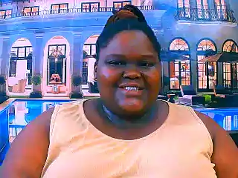 Snapshot of EbonyHotBuns chatting on April 2026 06:17:02 PM EbonyHotBuns online show from April 2026 06:17:02 PM