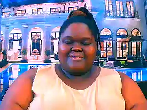 Snapshot of EbonyHotBuns chatting on April 2026 06:20:01 AM EbonyHotBuns online show from April 2026 06:20:01 AM