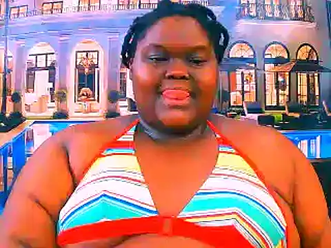Snapshot of EbonyHotBuns chatting on May 2026 06:30:01 AM EbonyHotBuns online show from May 2026 06:30:01 AM