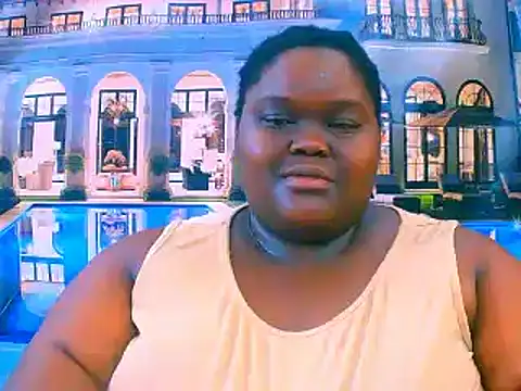 Snapshot of EbonyHotBuns chatting on May 2026 06:11:02 AM EbonyHotBuns online show from May 2026 06:11:02 AM