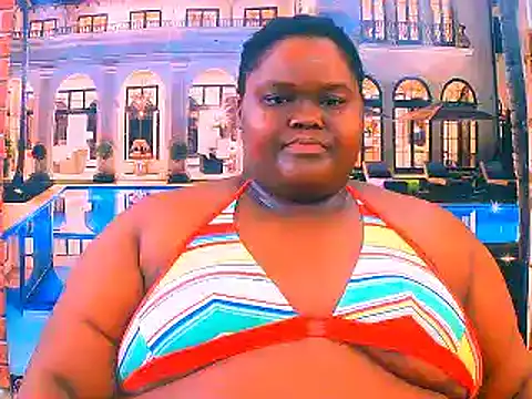 Snapshot of EbonyHotBuns chatting on June 2026 06:19:02 PM EbonyHotBuns online show from June 2026 06:19:02 PM
