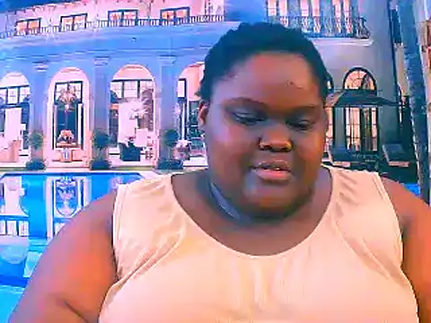 Snapshot of EbonyHotBuns chatting on June 2026 09:14:01 AM EbonyHotBuns online show from June 2026 09:14:01 AM