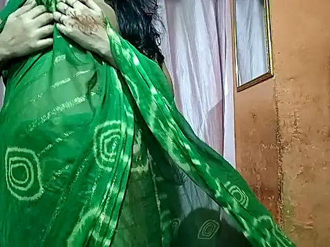 poojaxxx65 online show from October 2025 10:54:02 PM