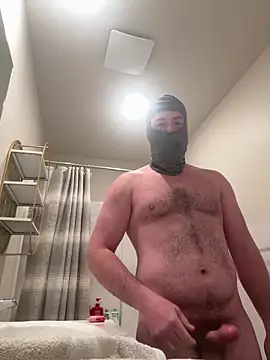 michaeljohnson3654 online show from April 2026 09:45:01 PM