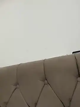 Maduanne online show from February 2025 04:04:01 AM