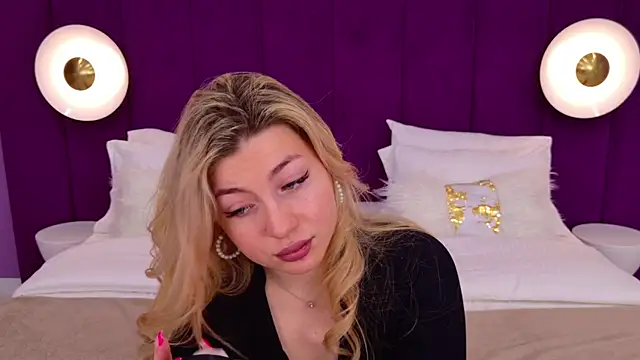 HelenaMorgan online show from March 2025 06:26:02 AM