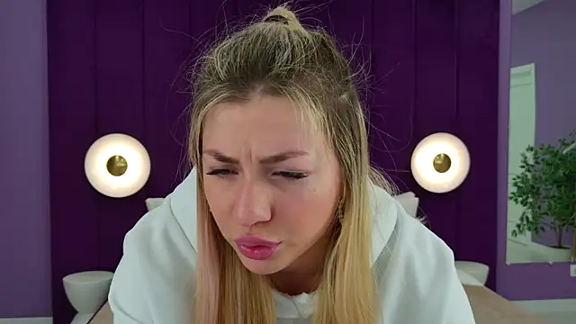 HelenaMorgan online show from March 2025 03:02:02 AM