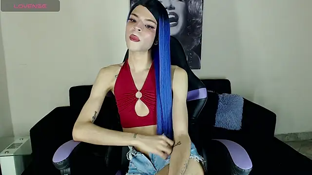 Snapshot of Realbadbxtch chatting on December 2024 02:32:01 AM Realbadbxtch online show from December 2024 02:32:01 AM