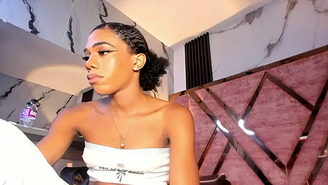 tifany bigdick online show from March 2026 06:33:01 PM