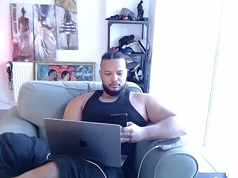 Snapshot of 1LordKingsley chatting on June 2026 03:31:01 AM 1LordKingsley online show from June 2026 03:31:01 AM