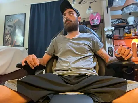 slutty guy12 online show from March 2025 07:17:01 PM