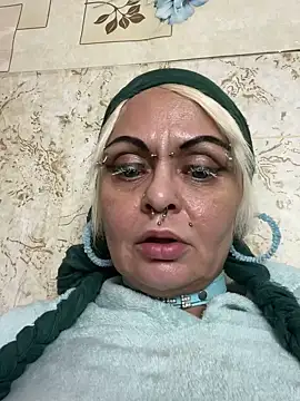 Gardener of Illusions online show from February 2025 04:50:01 AM