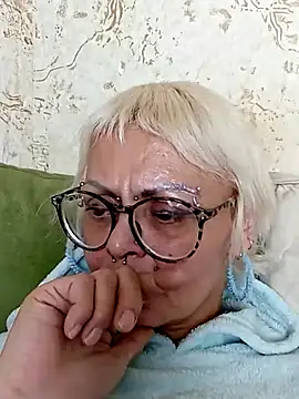 Gardener of Illusions online show from March 2025 04:07:02 PM