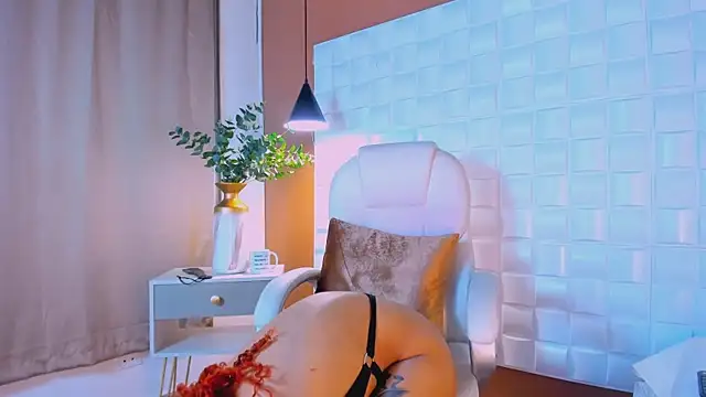 keendaall online show from February 2025 02:10:01 PM