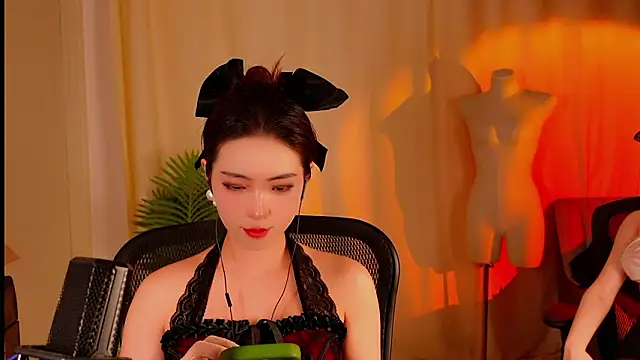 siji kiki online show from March 2026 12:31:01 PM