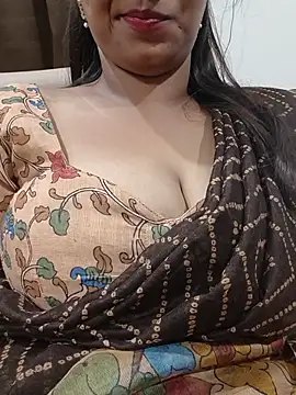Snapshot of Sexy-Shalinii chatting on May 2026 02:14:01 PM Sexy-Shalinii online show from May 2026 02:14:01 PM