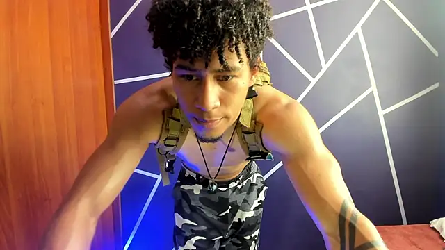 Snapshot of Pendragon1224 chatting on December 2024 02:41:02 PM Pendragon1224 online show from December 2024 02:41:02 PM