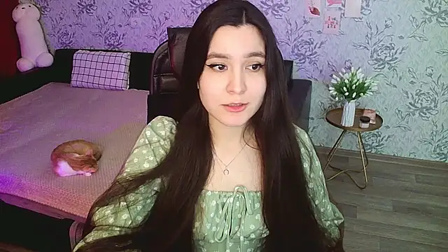 annie shine online show from December 2024 12:46:02 AM