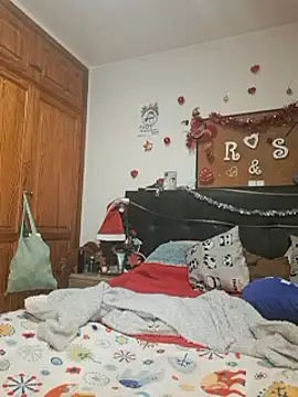 kittymorenita26 online show from December 2024 10:13:01 PM