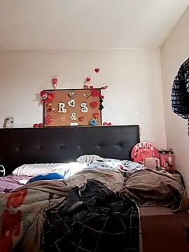 kittymorenita26 online show from January 2025 02:52:01 PM