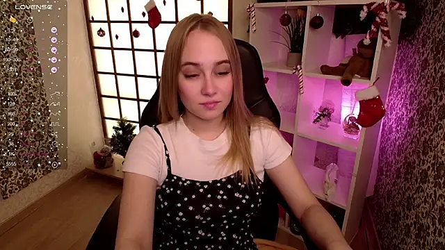 LianaBright online show from January 2025 02:11:02 AM