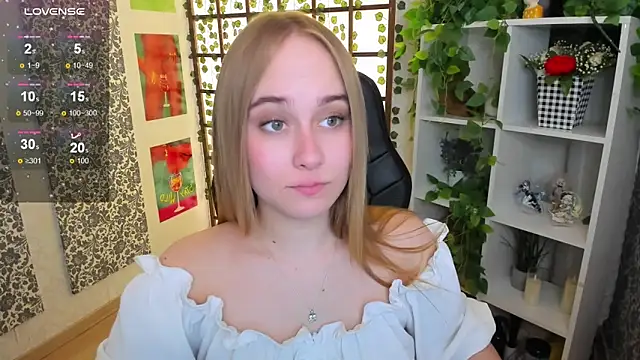 LianaBright online show from March 2025 05:50:02 AM