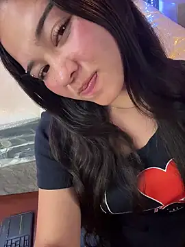 Snapshot of Paloma__LS chatting on May 2026 06:04:02 PM Paloma LS online show from May 2026 06:04:02 PM