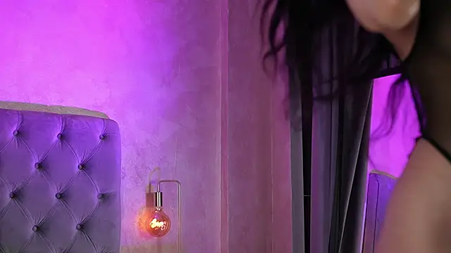 LucyWilow online show from January 2026 04:29:01 AM