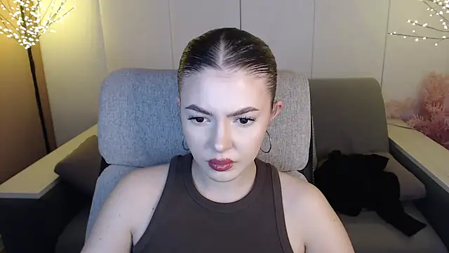 Ritaneer online show from March 2025 01:13:02 PM