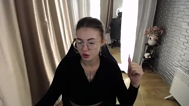 Ritaneer online show from September 2025 08:03:02 AM