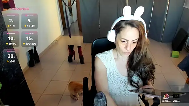 jessiburningheels online show from February 2025 10:16:02 AM