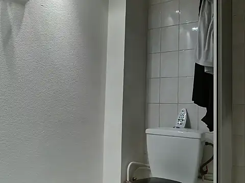 Snapshot of Lauzo21 chatting on September 2025 03:19:02 AM Lauzo21 online show from September 2025 03:19:02 AM