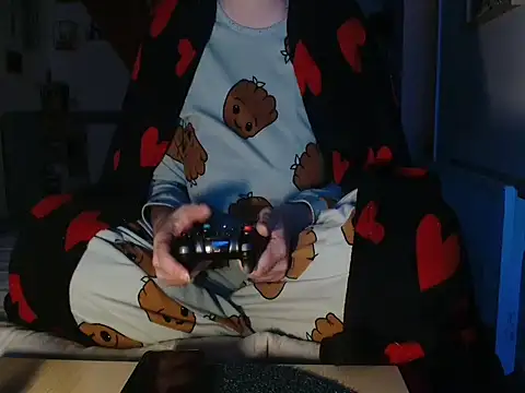 Lauzo21 online show from January 2026 06:39:02 AM