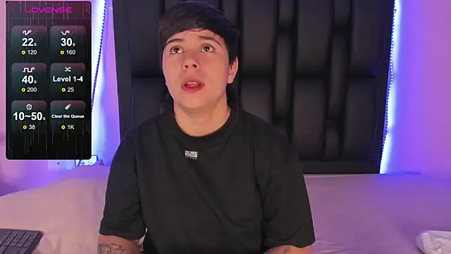 AbbySmiitth  online show from February 2025 12:11:01 PM